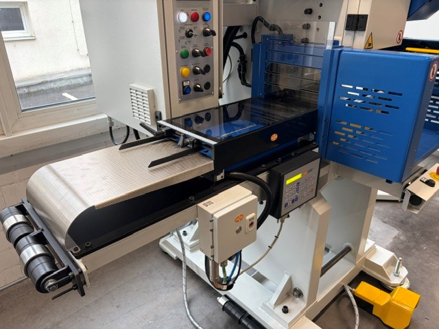 Servo Zangenvorschub